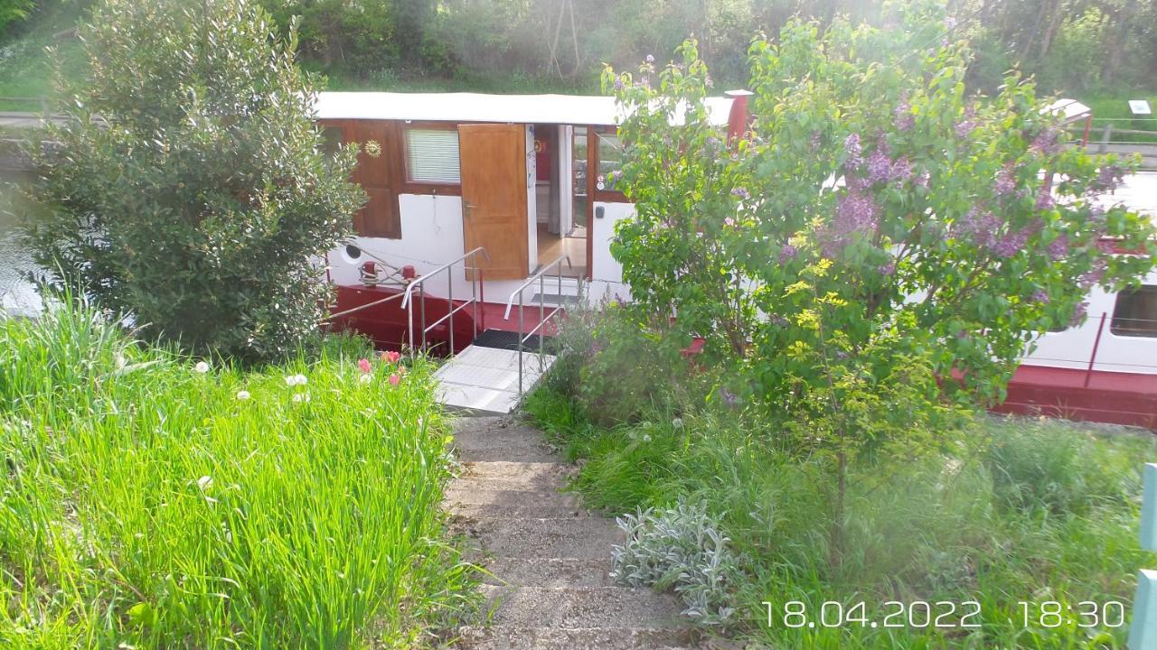 Les Amis D'Ulysse Hotel Chagny  Exterior photo